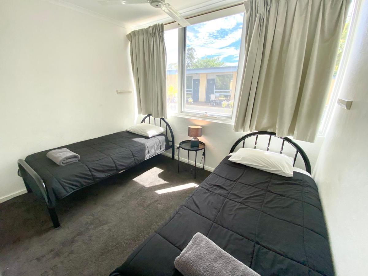 William Macintosh Motor Lodge Naracoorte Exteriör bild