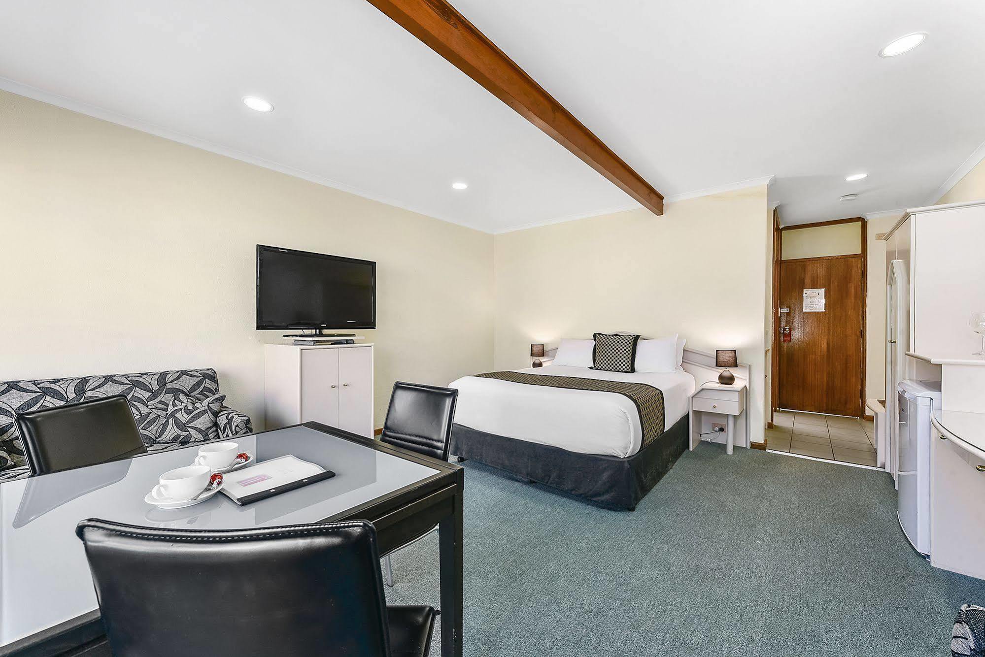 William Macintosh Motor Lodge Naracoorte Exteriör bild